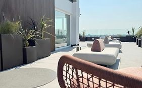Helios Hotel